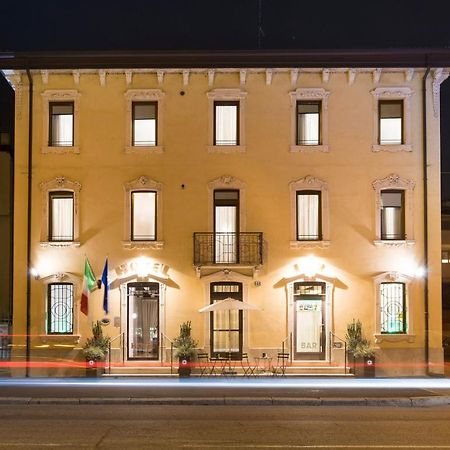 Albergo Fontana Verona Esterno foto